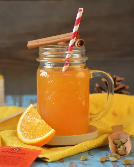 Punch de mere coapte cu turmeric