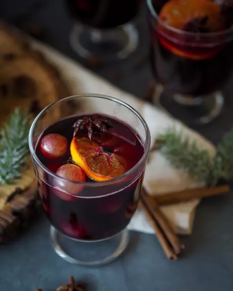 Vin cald cu aromă de miere